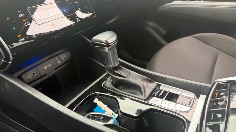 Hyundai TUCSON 1.6 TGDi 48V MHD Premium 5dr 2WD DCT Petrol Estate